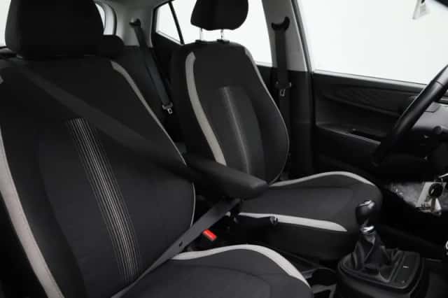 Hyundai i10 (2022) thumbnail 28