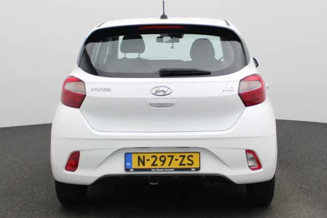 Hyundai i10 (2022) thumbnail 5