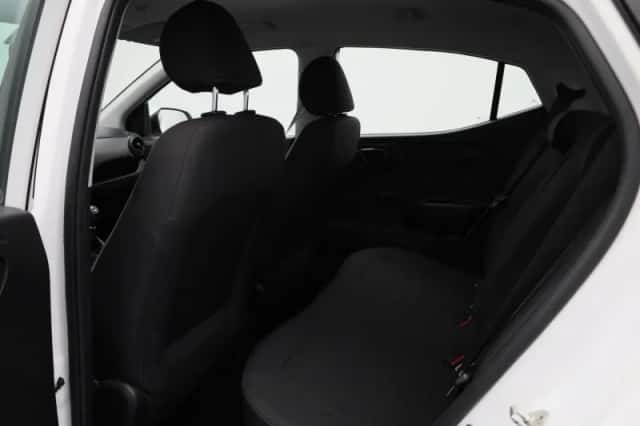 Hyundai i10 (2022) thumbnail 10