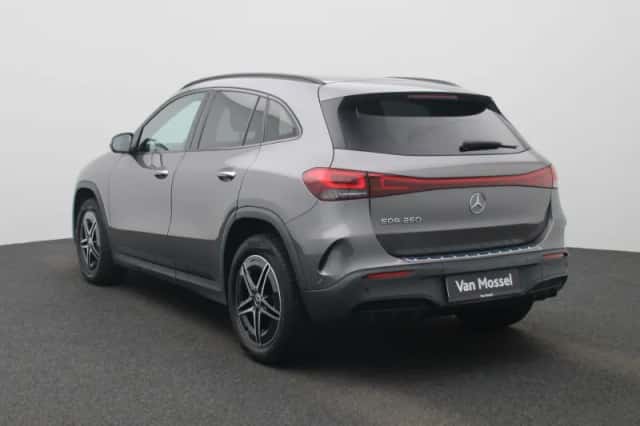 Mercedes-Benz EQA (2023) thumbnail 2
