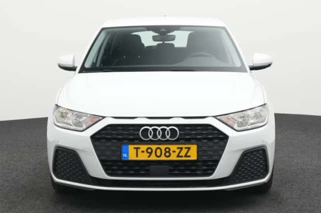 Audi A1 (2020) thumbnail 3