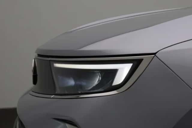 Opel Mokka-e (2023) thumbnail 15