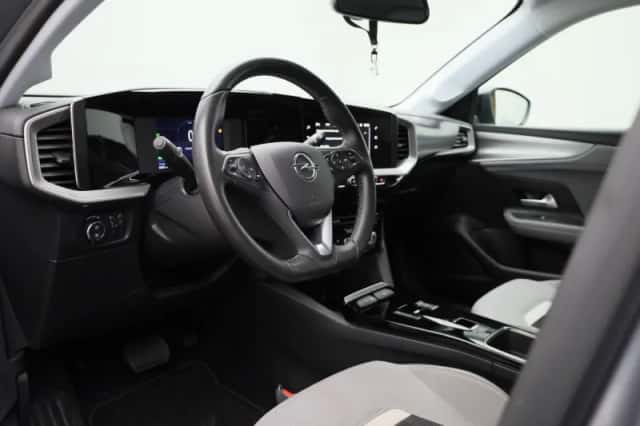 Opel Mokka-e (2023) thumbnail 29