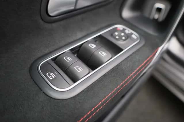 Mercedes-Benz A-Klasse (2021) thumbnail 37