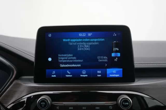 Ford Kuga (2021) thumbnail 18