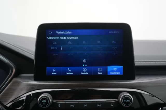 Ford Kuga (2021) thumbnail 19