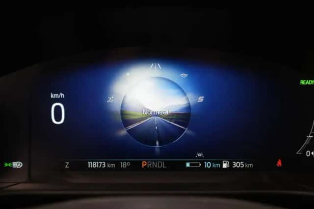 Ford Kuga (2021) thumbnail 26