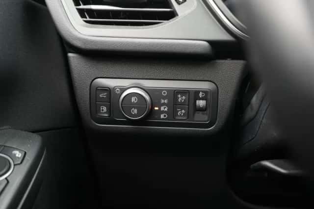 Ford Kuga (2021) thumbnail 31
