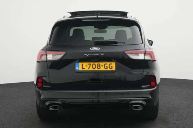 Ford Kuga (2021) thumbnail 5