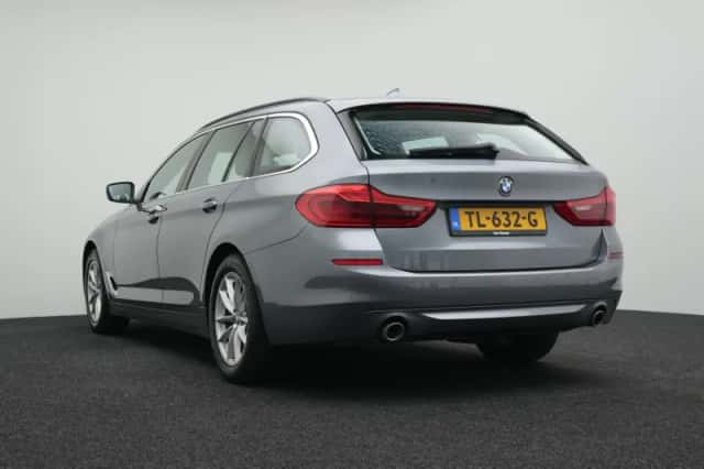BMW 5-Serie (2018) thumbnail 2