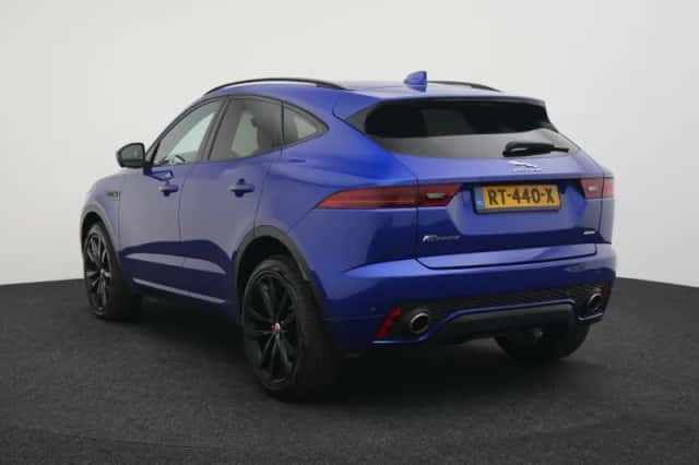 Jaguar E-Pace (2018) thumbnail 2