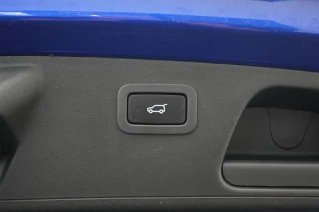 Jaguar E-Pace (2018) thumbnail 39