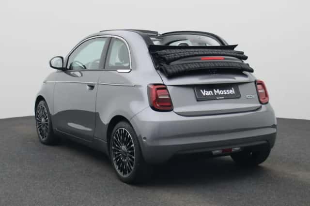 Fiat 500C (2023) thumbnail 2