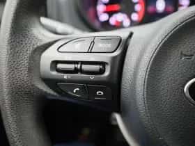 Kia Picanto (2021) thumbnail 17