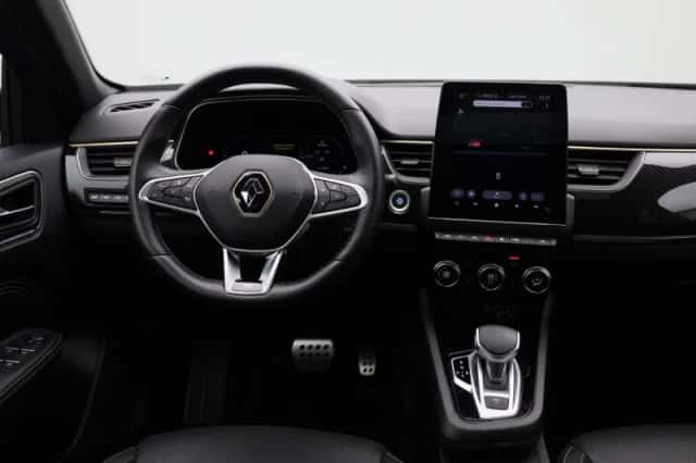 Renault Arkana (2023) thumbnail 7
