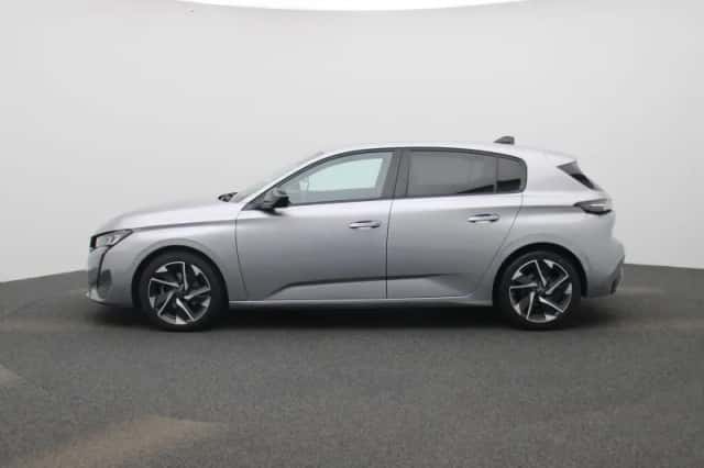 Peugeot 308 (2023) thumbnail 4