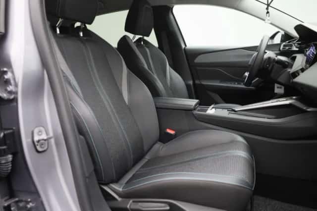 Peugeot 308 (2023) thumbnail 31