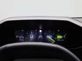 Peugeot 308 (2023) thumbnail 8