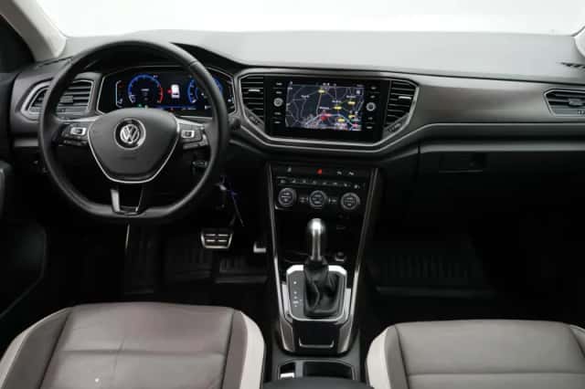 Volkswagen T-Roc (2019) thumbnail 7
