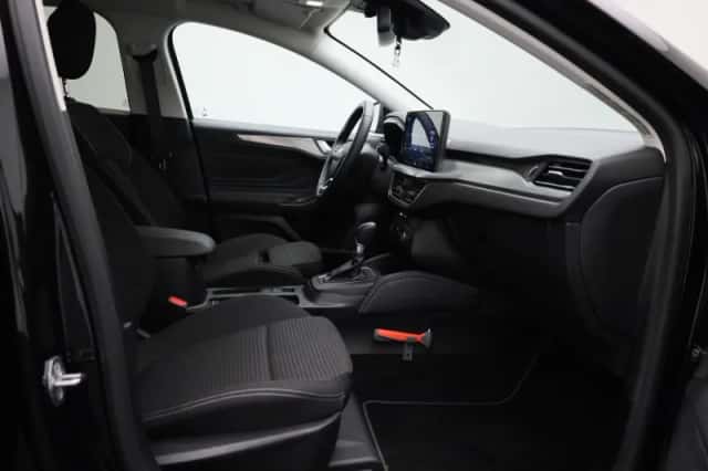 Ford Focus (2023) thumbnail 29