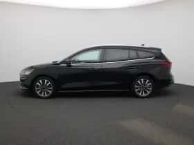 Ford Focus (2023) thumbnail 4