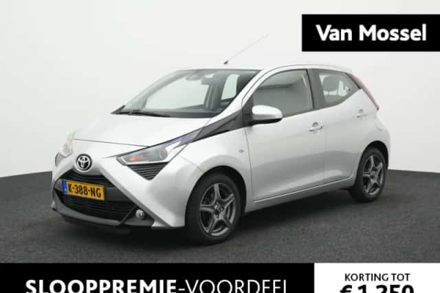 Toyota Aygo (2018) thumbnail 1
