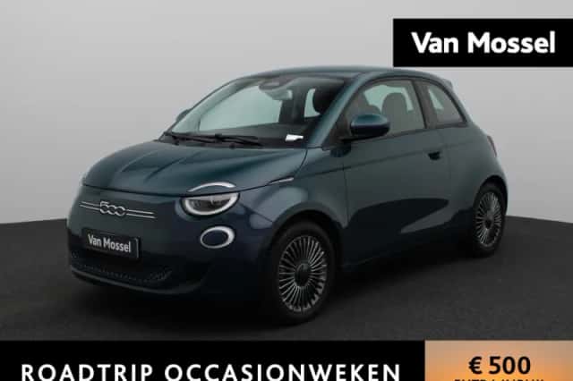 Fiat 500 (2021) thumbnail 1