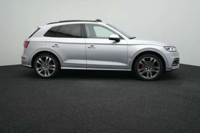 Audi Q5 (2017) thumbnail 6