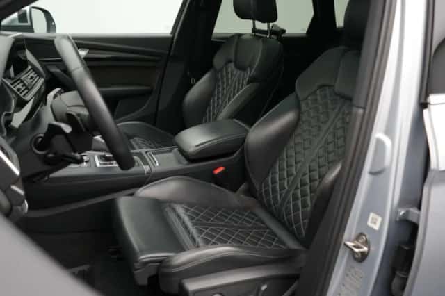 Audi Q5 (2017) thumbnail 10