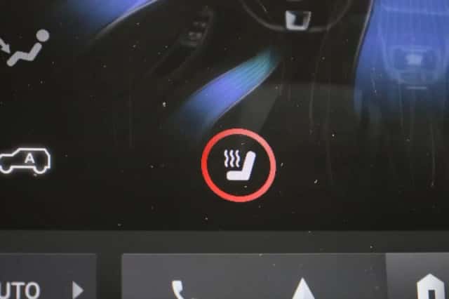 MG ZS EV (2023) thumbnail 21