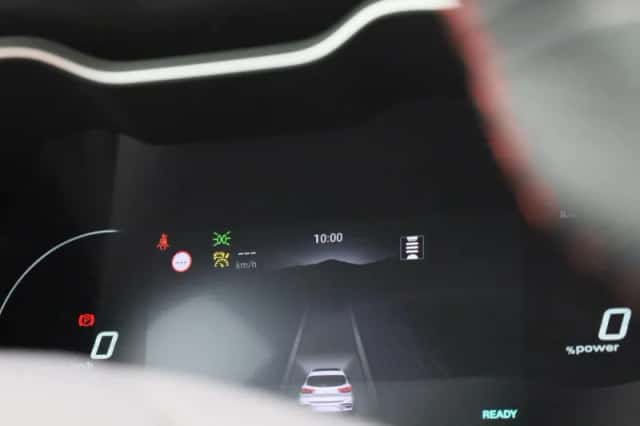 MG ZS EV (2023) thumbnail 26