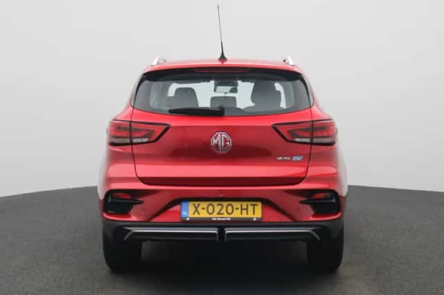 MG ZS EV (2023) thumbnail 5