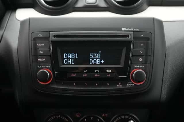 Suzuki Swift (2024) thumbnail 12