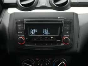 Suzuki Swift (2024) thumbnail 12