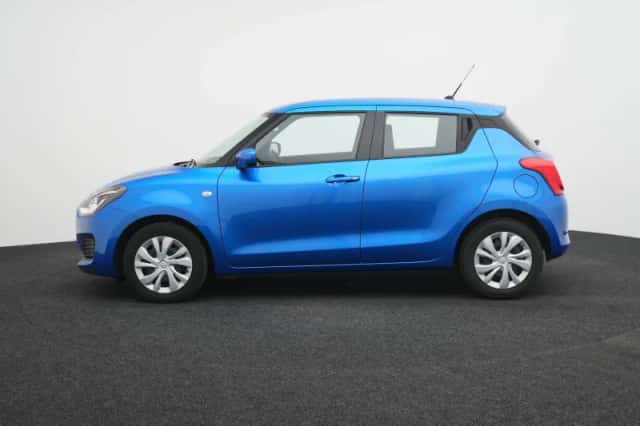 Suzuki Swift (2024) thumbnail 4