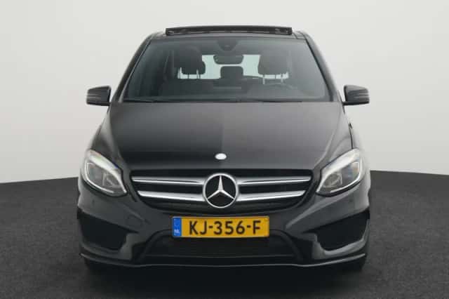 Mercedes-Benz B-Klasse (2016) thumbnail 3