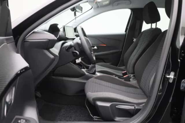 Peugeot 208 (2022) thumbnail 11