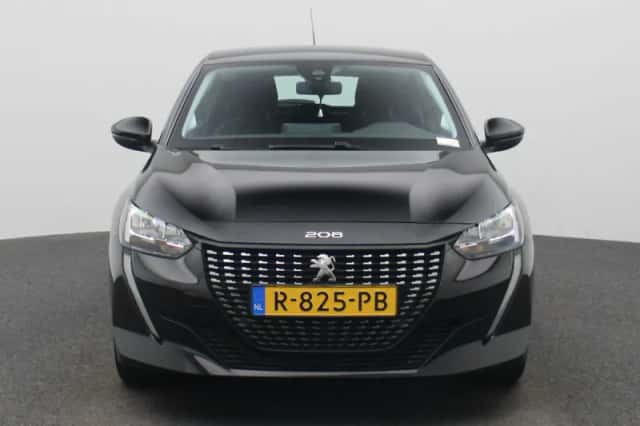Peugeot 208 (2022) thumbnail 3