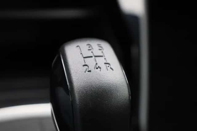 Peugeot 208 (2022) thumbnail 26