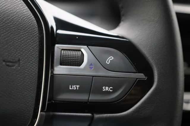 Peugeot 208 (2022) thumbnail 28