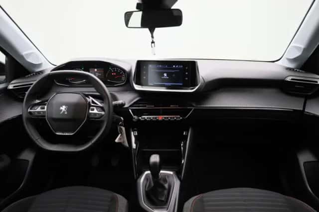 Peugeot 208 (2022) thumbnail 35