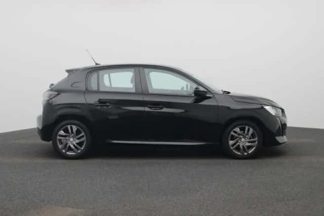 Peugeot 208 (2022) thumbnail 6
