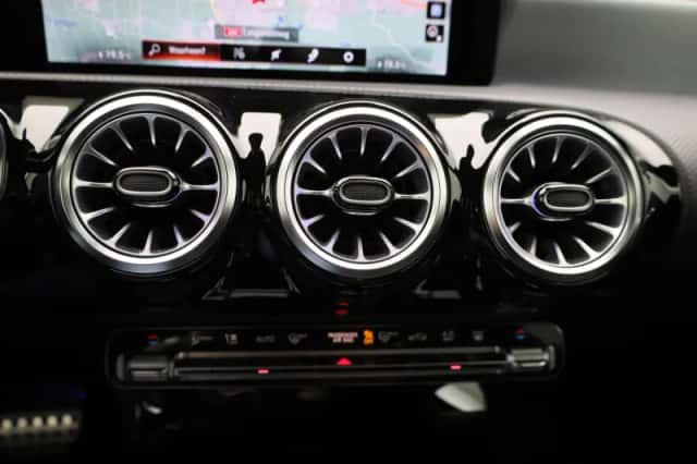 Mercedes-Benz A-Klasse (2022) thumbnail 24
