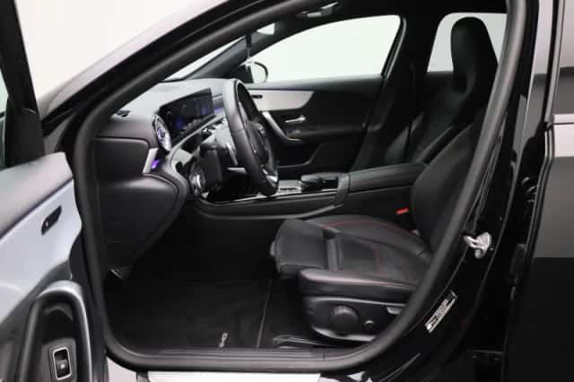 Mercedes-Benz A-Klasse (2022) thumbnail 9