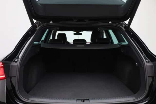 SEAT Leon (2024) thumbnail 14