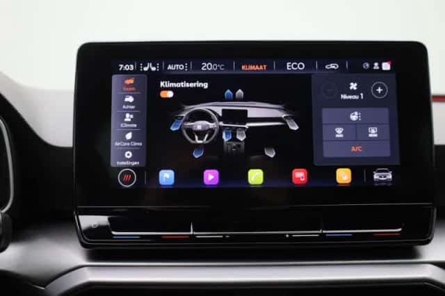 SEAT Leon (2024) thumbnail 27