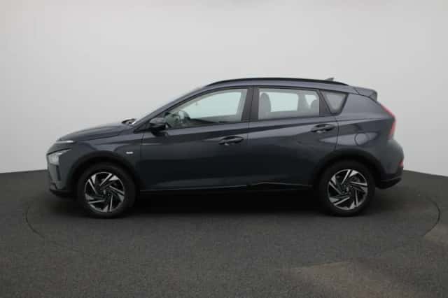 Hyundai Bayon (2022) thumbnail 4
