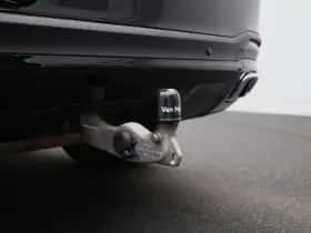 Mercedes-Benz GLE (2024) thumbnail 16