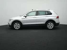Volkswagen Tiguan (2022) thumbnail 4