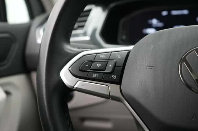 Volkswagen Tiguan (2022) thumbnail 32